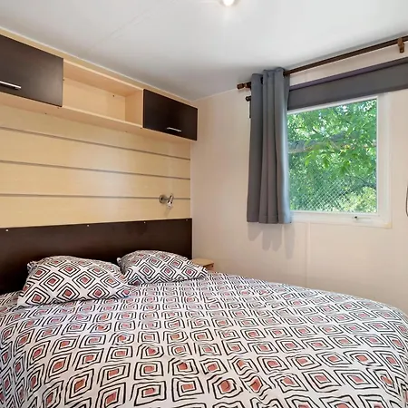 Mobil-home Des Autruches Hébergement de vacances