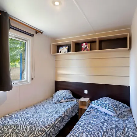 Hébergement de vacances Mobil-home Des Autruches *